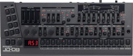 ROLAND SYNTHESIZER JD-08 - MODERN REPRODUCTION OF THE ICONIC JD-800